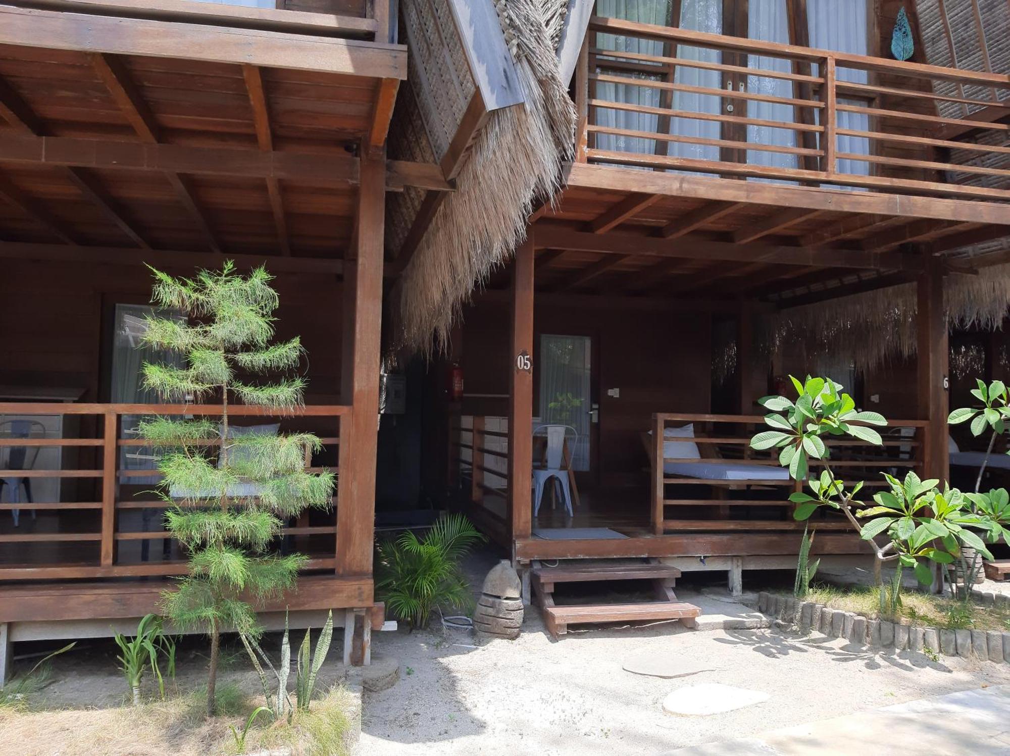 Mola2 Resort Gili Air Extérieur photo